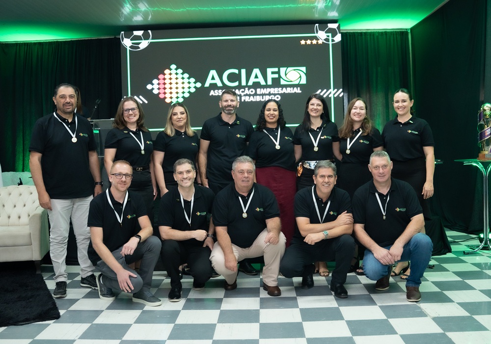 Em clima de Copa do Mundo, ACIAF empossa nova diretoria para a gestão 2026/2027