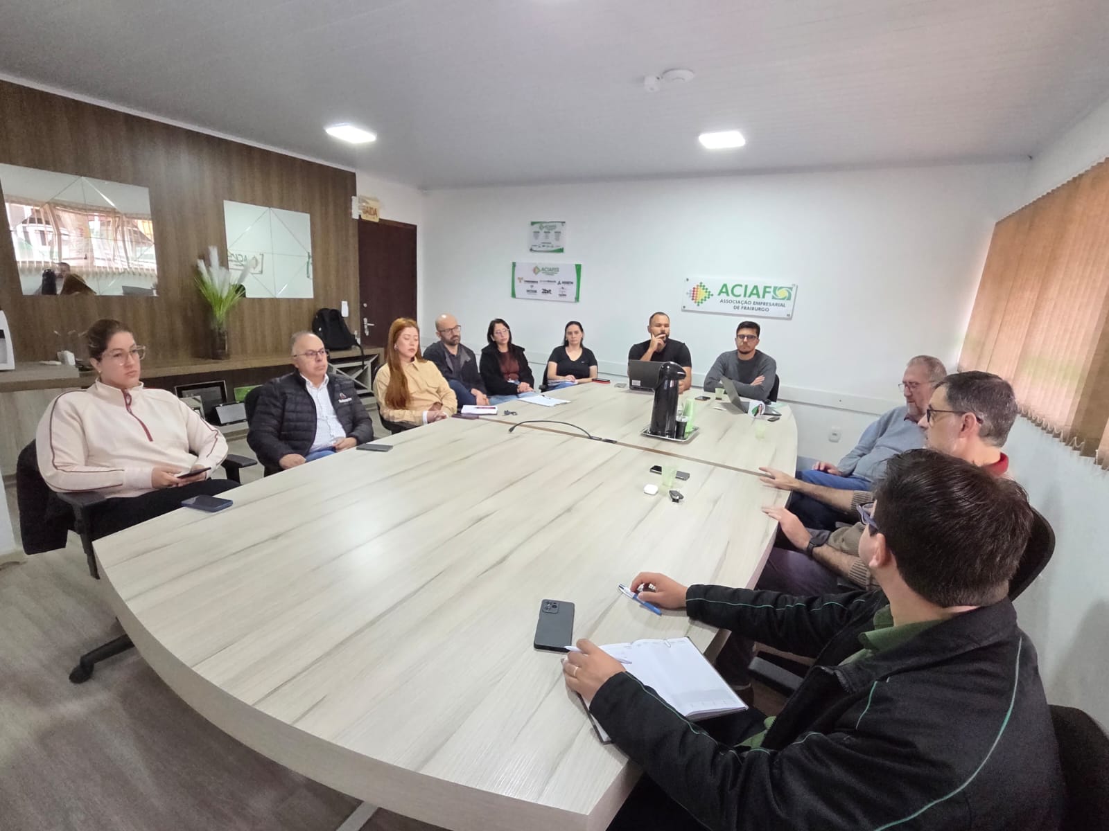 Reunião Técnica aproxima Núcleo do Setor Imobiliário da Aciaf ao Município e apresenta Sistema de Acesso Imobiliário